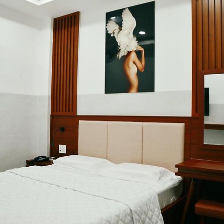 Tulip Hotel Hô Chi Minh-Ville Extérieur photo