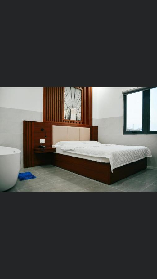 Tulip Hotel Hô Chi Minh-Ville Extérieur photo